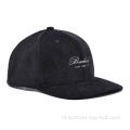 Black corduroy voorgesneden honkbalpet